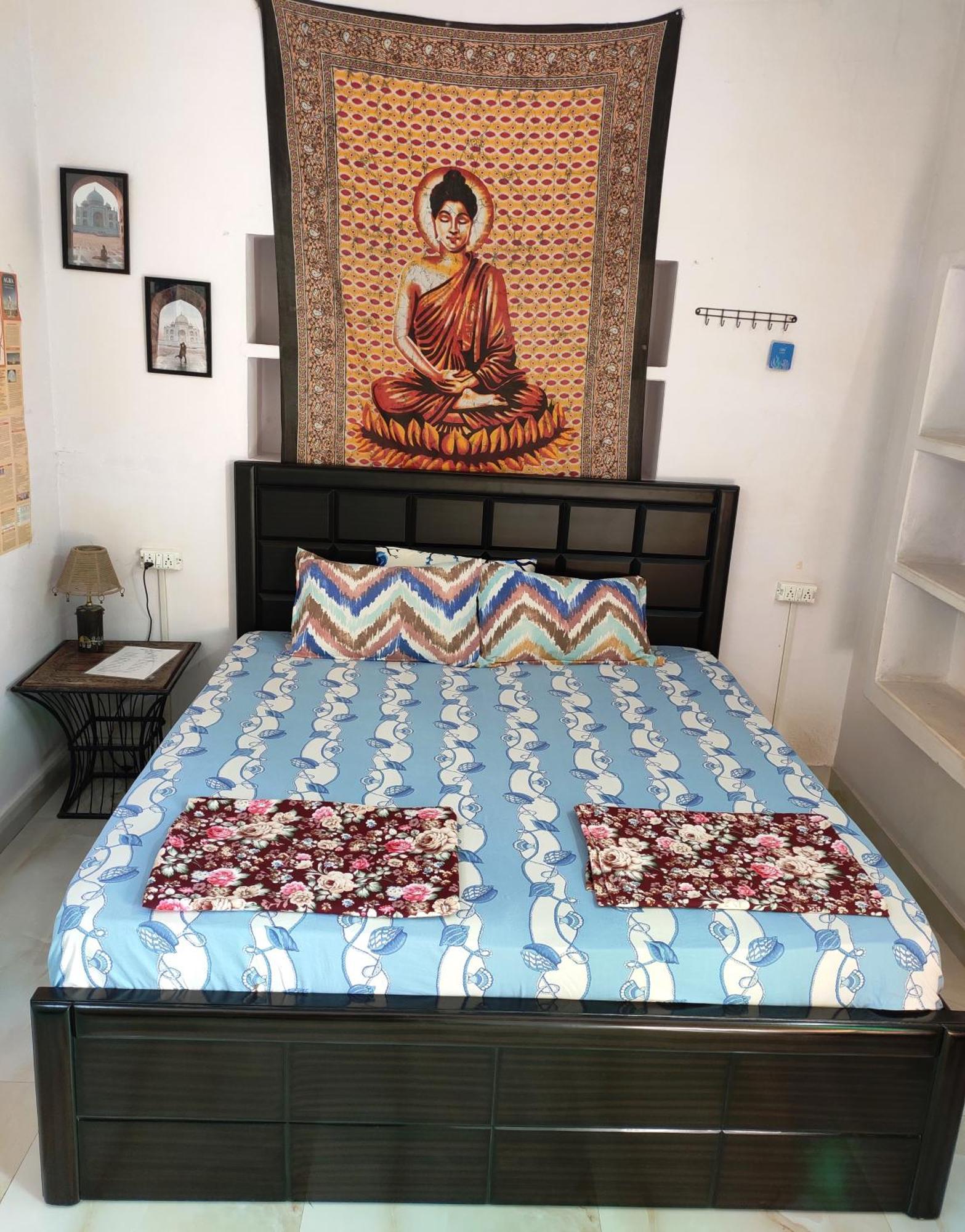 Double Room with Shared Bathroom